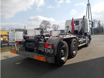 Haakarmsysteem vrachtwagen Scania P 410: afbeelding 2