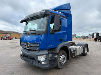 Trekker MERCEDES-BENZ Actros 1832