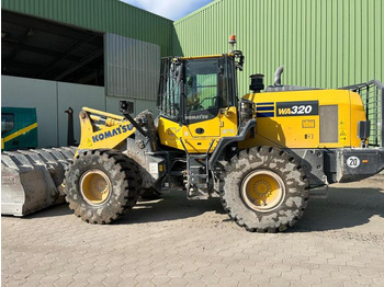 Wiellader KOMATSU WA320-8