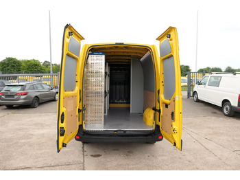 Gesloten bestelwagen RENAULT Master