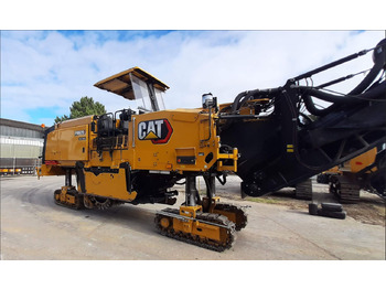 Asfaltfrees CATERPILLAR
