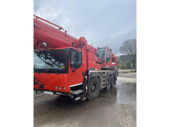 Mobiele kraan LIEBHERR LTM 1055-3.1