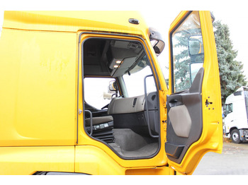 Chassis vrachtwagen Renault Premium 380DXi BDF Schlafkabine LBW AHK 298 TKm: afbeelding 2 Chassis vrachtwagen Renault Premium 380DXi BDF Schlafkabine LBW AHK 298 TKm: afbeelding 2