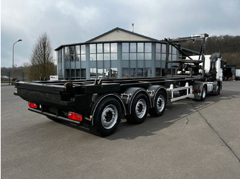 Containertransporter/ Wissellaadbak oplegger