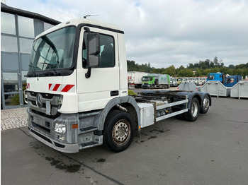 Chassis vrachtwagen MERCEDES-BENZ Actros 2532