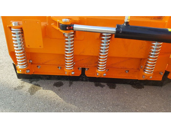 Nieuw Sneeuwschuif voor Gemeentelijke machine/ Speciaal CAT neues Schneeschild Vario 2,6 m, 2,2m, 2,9m, 3,3m: afbeelding 5