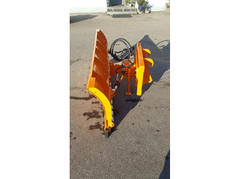 Sneeuwschuif Schneeschild 1,8m Kubota Kommunal Schlepper Radlader Hoflader: afbeelding 2 Sneeuwschuif Schneeschild 1,8m Kubota Kommunal Schlepper Radlader Hoflader: afbeelding 2