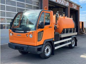 Vacuümwagen MULTICAR