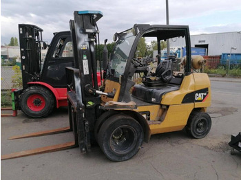 LPG heftruck CATERPILLAR GP