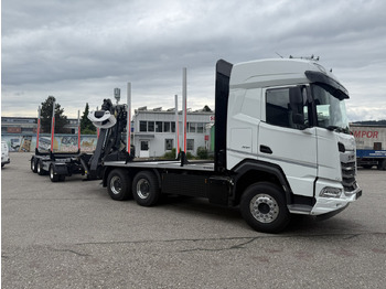 Houttransport DAF XF 530