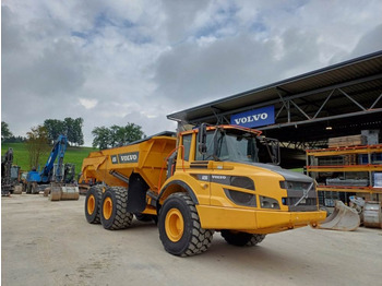 Kiepwagen met knikbesturing VOLVO A25G