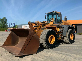 Wiellader CASE