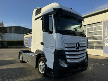 Trekker MERCEDES-BENZ Actros 1845