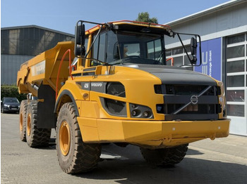Kiepwagen met knikbesturing VOLVO A25G