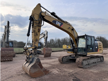 Rupsgraafmachine CATERPILLAR 323EL