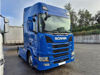 Trekker SCANIA R 450