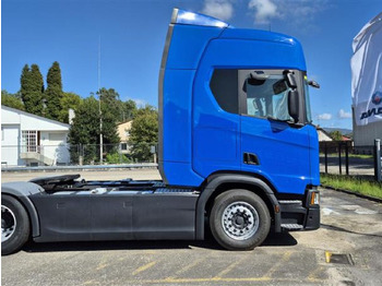 Trekker Scania R 450: afbeelding 3 Trekker Scania R 450: afbeelding 3