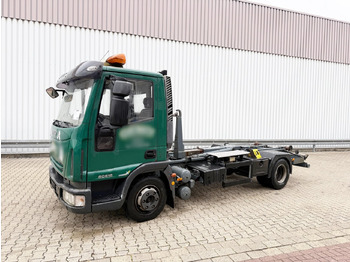 Haakarmsysteem vrachtwagen IVECO