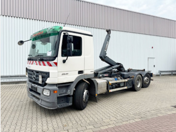 Haakarmsysteem vrachtwagen MERCEDES-BENZ Actros 2541