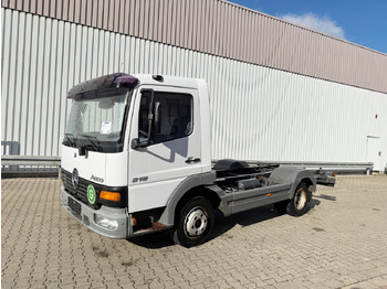 Chassis vrachtwagen MERCEDES-BENZ Atego 815