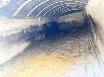 Oplegger Schmitz Cargobull SKI 24 SL 7.2 SKI 24 SL 7.2, Thermo-Stahlmulde ca. 24m³, Liftachse, E-Verdeck: afbeelding 2 Oplegger Schmitz Cargobull SKI 24 SL 7.2 SKI 24 SL 7.2, Thermo-Stahlmulde ca. 24m³, Liftachse, E-Verdeck: afbeelding 2