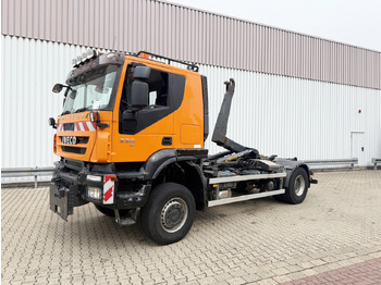 Haakarmsysteem vrachtwagen