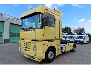 Trekker RENAULT Magnum 480