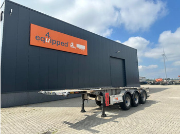 Containertransporter/ Wissellaadbak oplegger VAN HOOL 20'