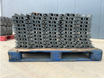 Frame/ Chassis voor Bouwmachine Hyundai R210 / R215 / R220 Shoes 3 Grouser 600mm: afbeelding 5