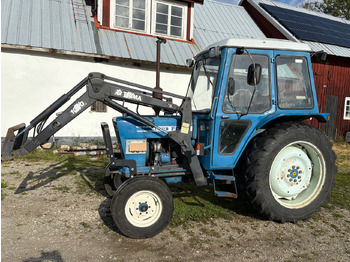 Tractor FORD