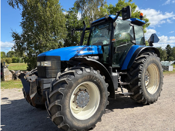 Tractor NEW HOLLAND TM
