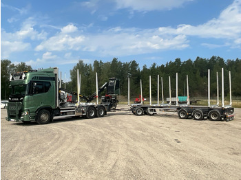 Houttransport SCANIA R 560
