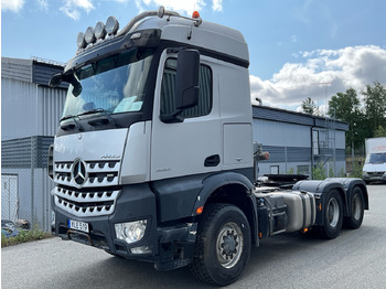 Vrachtwagen MERCEDES-BENZ Arocs