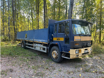 Vrachtwagen VOLVO FL6