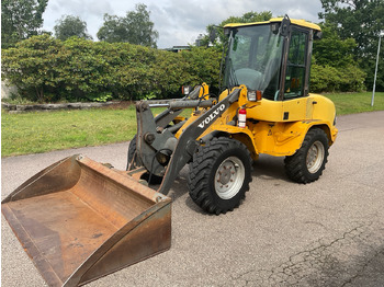 Wiellader VOLVO L30