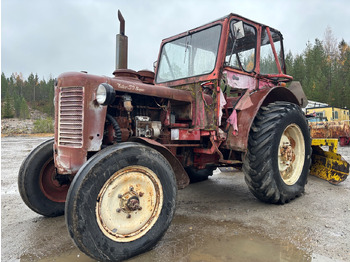 Tractor ZETOR