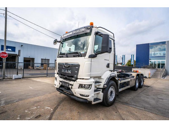 Haakarmsysteem vrachtwagen MAN TGS 26.430