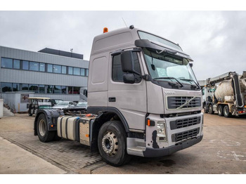 Trekker Volvo FM(FH) 420 GLOBE+KIPHYDR.: afbeelding 2 Trekker Volvo FM(FH) 420 GLOBE+KIPHYDR.: afbeelding 2