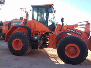 Wiellader DOOSAN DL300