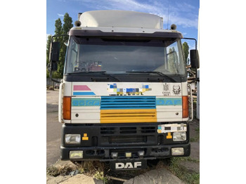 Containertransporter/ Wissellaadbak vrachtwagen DAF CF 85
