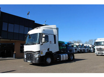 Trekker RENAULT T 440
