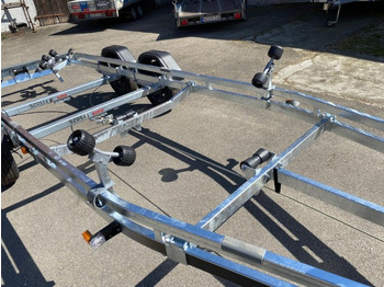 Nieuw Boottrailer Brenderup Brenderup Premium Bootsanhänger 242500TB SR mit Superrollen, 2,5 to. 7,2m/ 24 Fuß: afbeelding 5