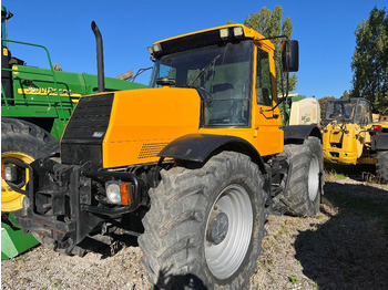 Tractor JCB