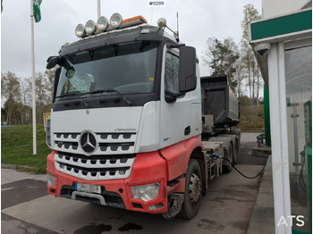 Trekker MERCEDES-BENZ Arocs 3351
