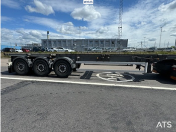 Containertransporter/ Wissellaadbak oplegger FRUEHAUF