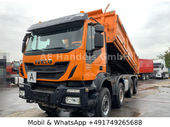 Kipper vrachtwagen IVECO Trakker