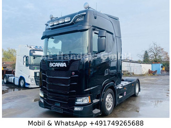 Trekker SCANIA S 500