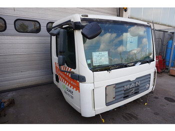 Cabine en interieur voor Vrachtwagen MAN F99L10 TGM 6 CYL 81.60000-7786: afbeelding 2