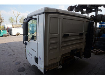 Cabine en interieur voor Vrachtwagen MAN F99L10 TGM 6 CYL 81.60000-7786: afbeelding 4