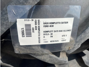 Band voor Landbouwmachine Alliance 13,6-38 Däck På Ford fälg: afbeelding 2 Band voor Landbouwmachine Alliance 13,6-38 Däck På Ford fälg: afbeelding 2